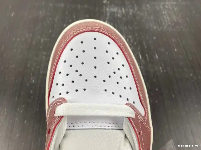 'RED BLACK' LOW 1 X JORDAN AIR OG ROOM TROPHY FN0432-017 0528